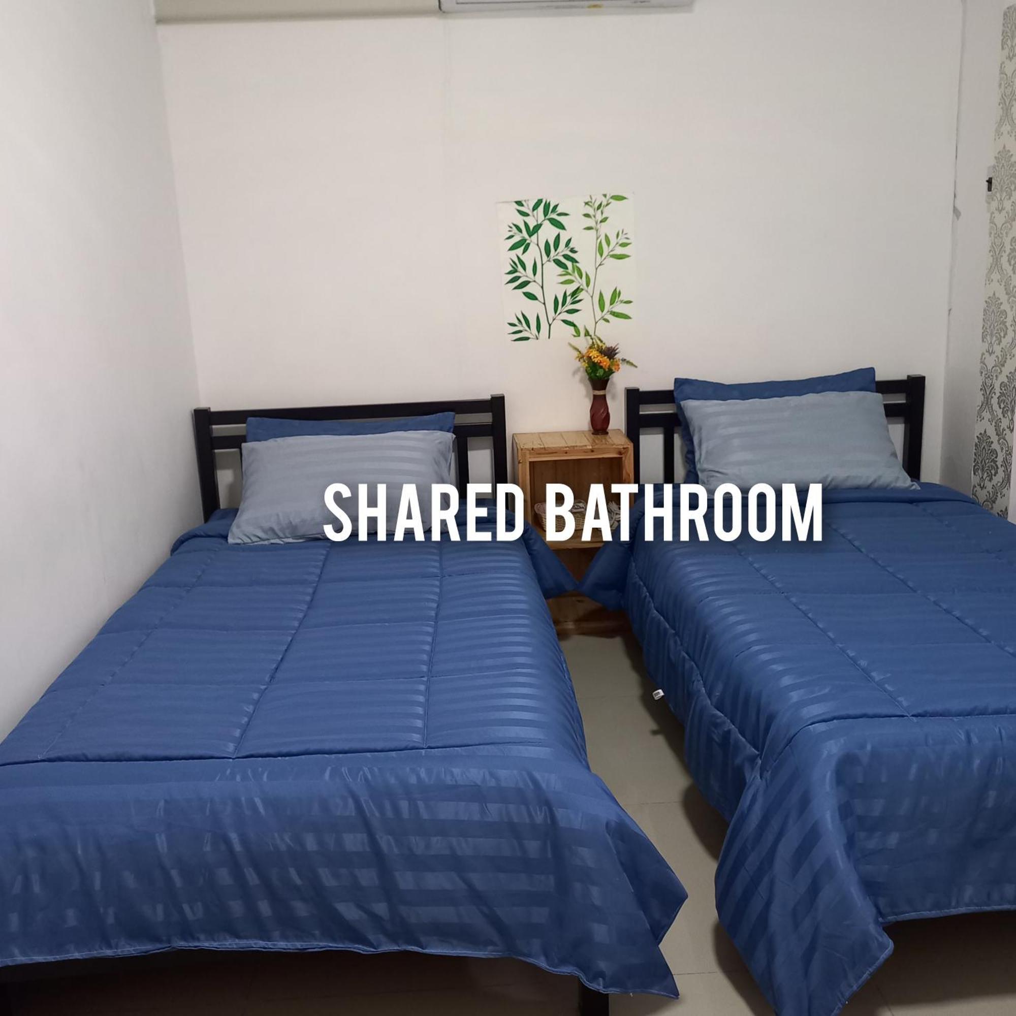 Happy Hostel Bangkok Rum bild