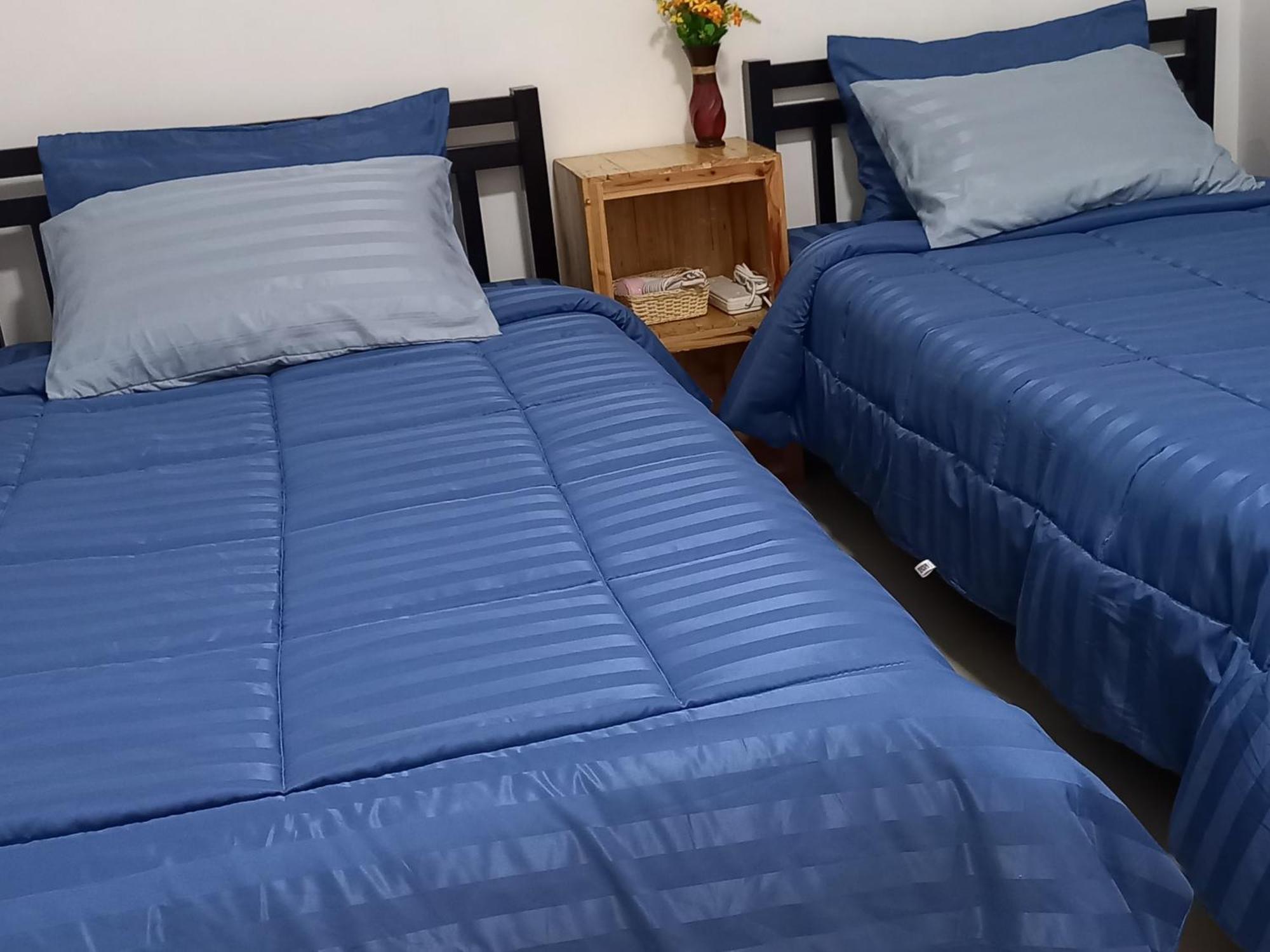 Happy Hostel Bangkok Rum bild